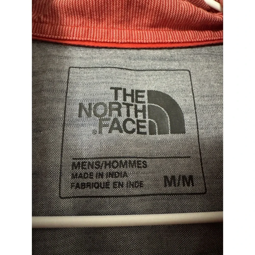 The North Face Shirt Mens Medium Short Sleeve Pocket Walking Hiking‎ Red